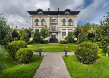 3-уровневый коттедж, 1200 м2, 4000000 руб/мес