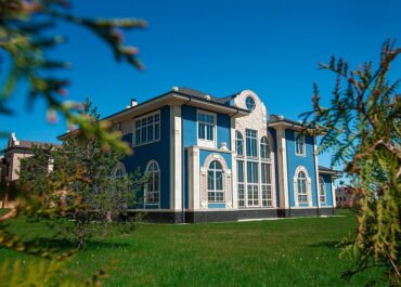 2-уровневый коттедж, 1120 м2, 175&nbsp;000&nbsp;000 руб.